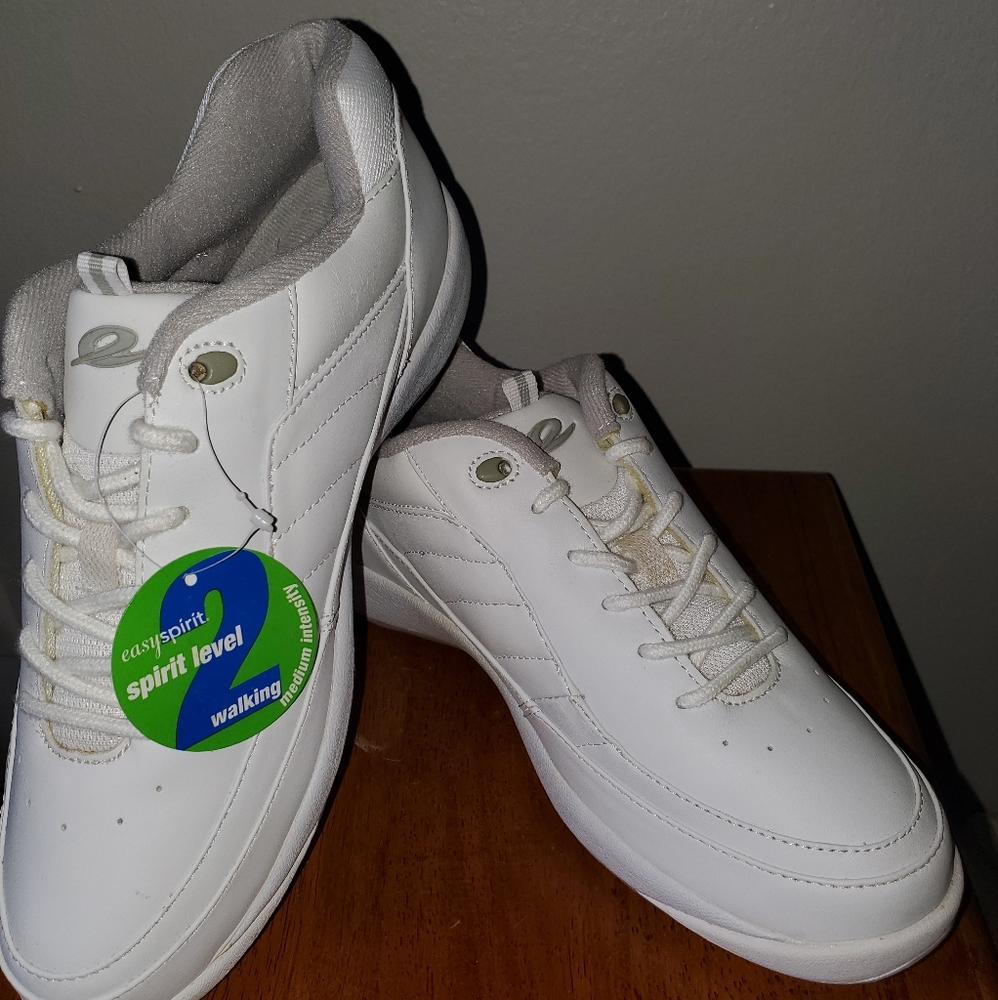 Easy Spirit Jumper Leather walking shoes  sz 8